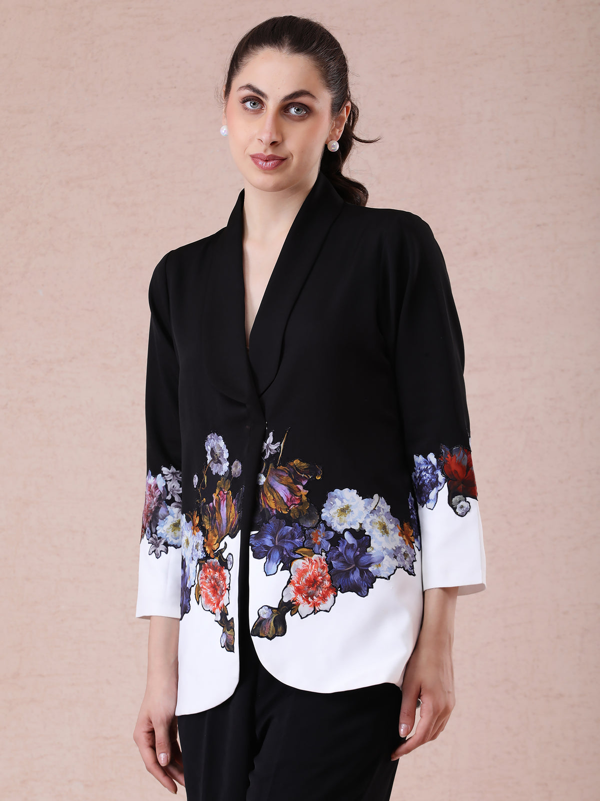 Black & Off-White Banana Crepe Blazer Set with Multicolored Flower Appliqué — product photo